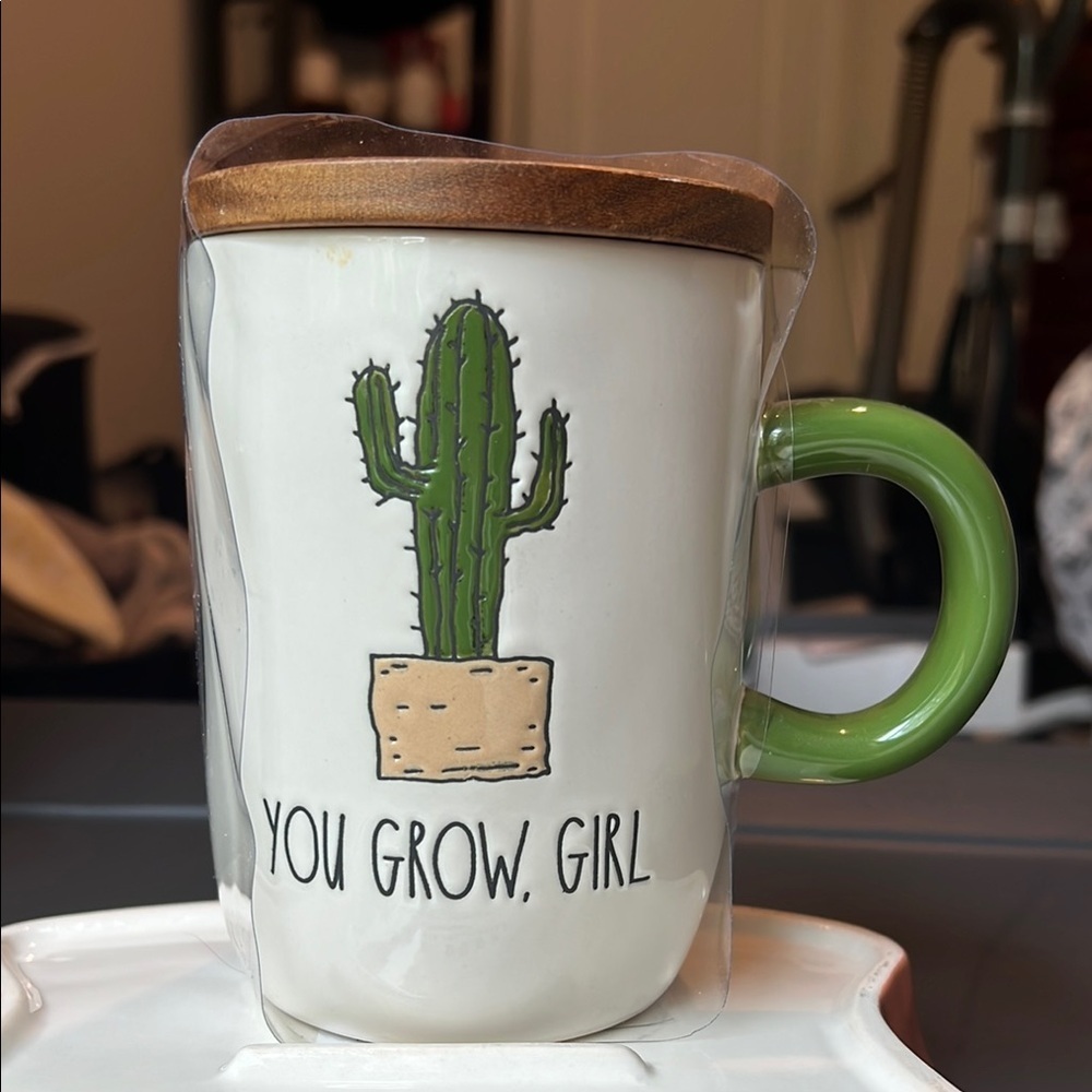 Rae Dunn Green and White Cactus Mug